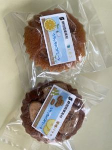 青空市で販売　ANGELコラボマドレーヌ